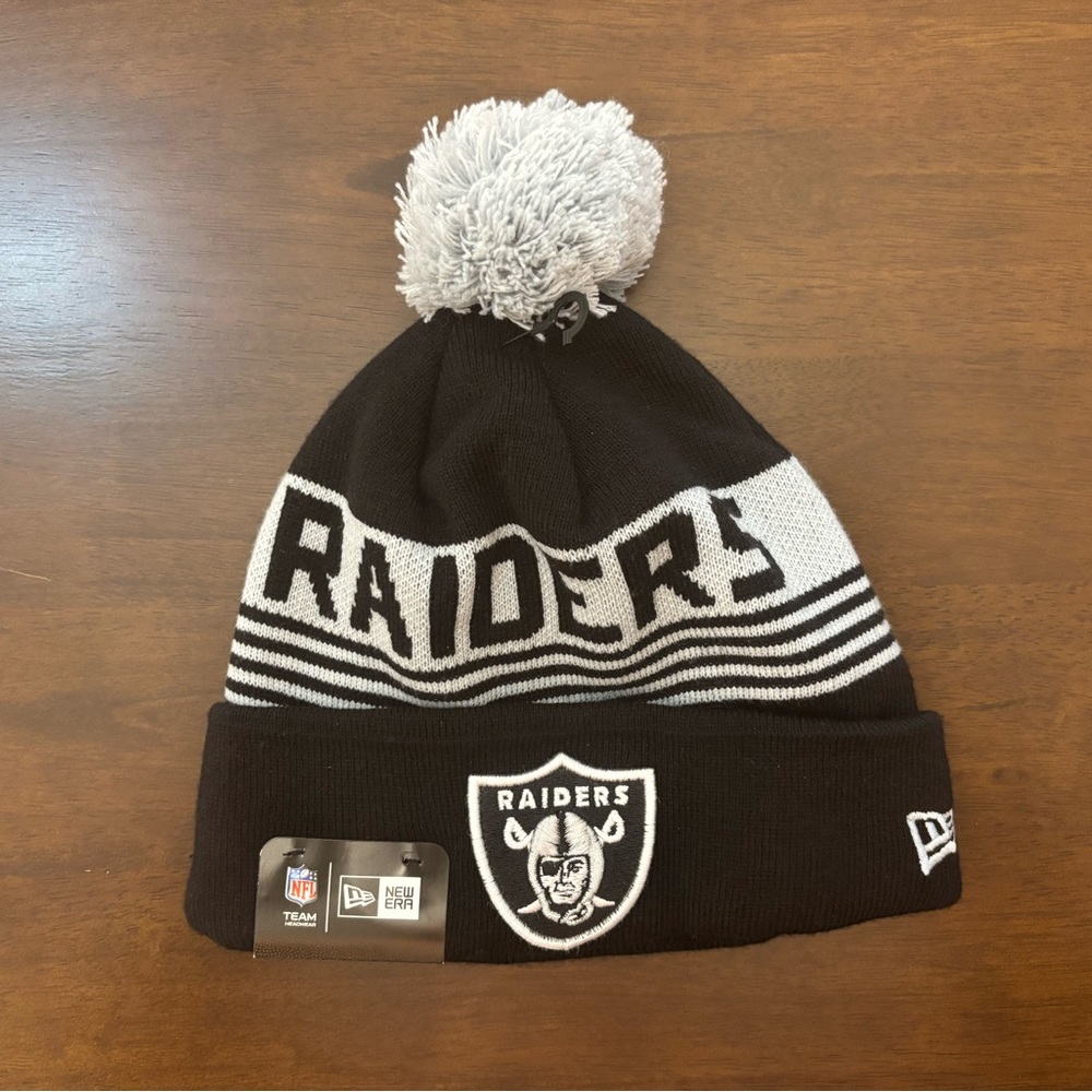 New Era Black and Gray Raiders Beanie